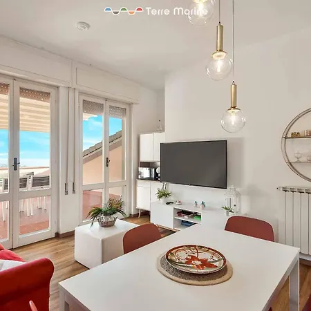 Apartment La Nuvola, Terre Marine San Terenzo